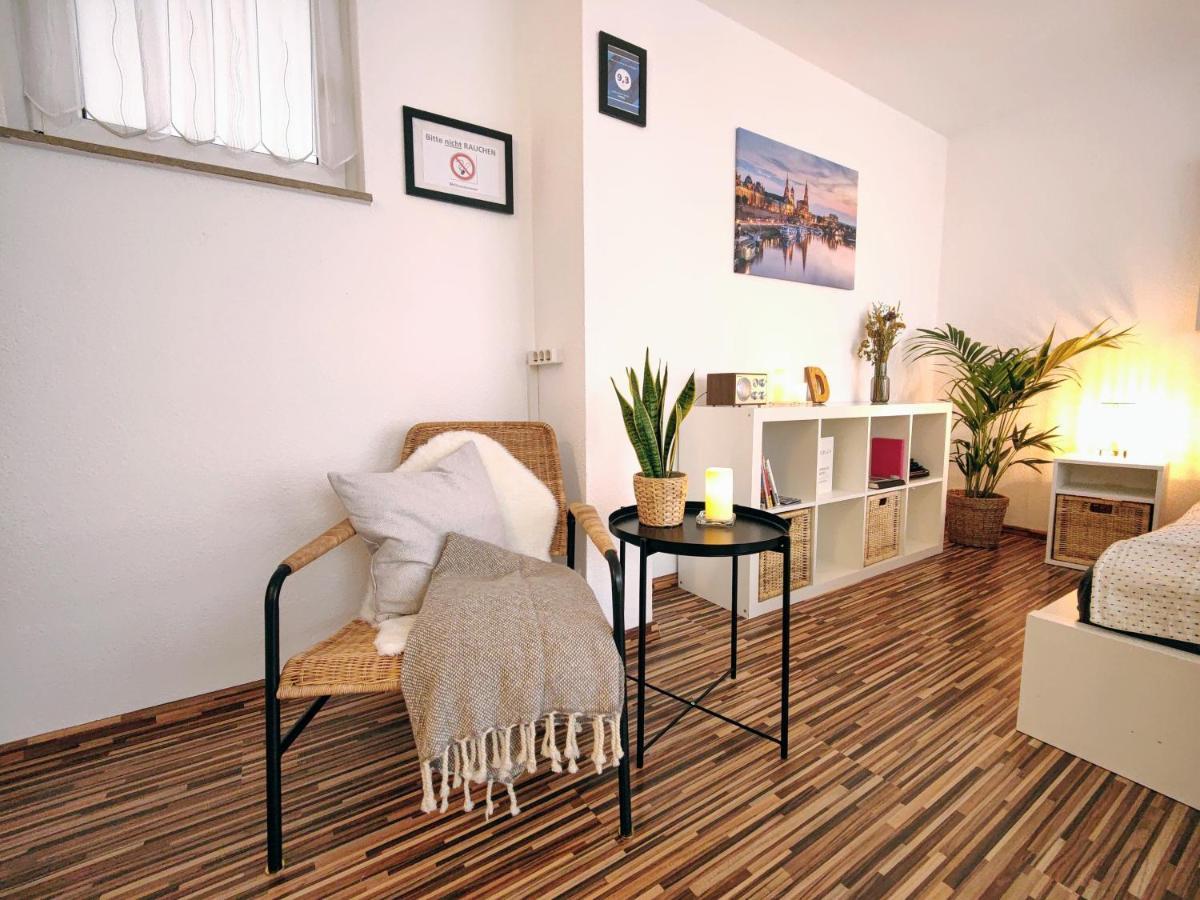 Gemuetliche Ferienwohnung In Ruhiger Lage Δρέσδη Εξωτερικό φωτογραφία